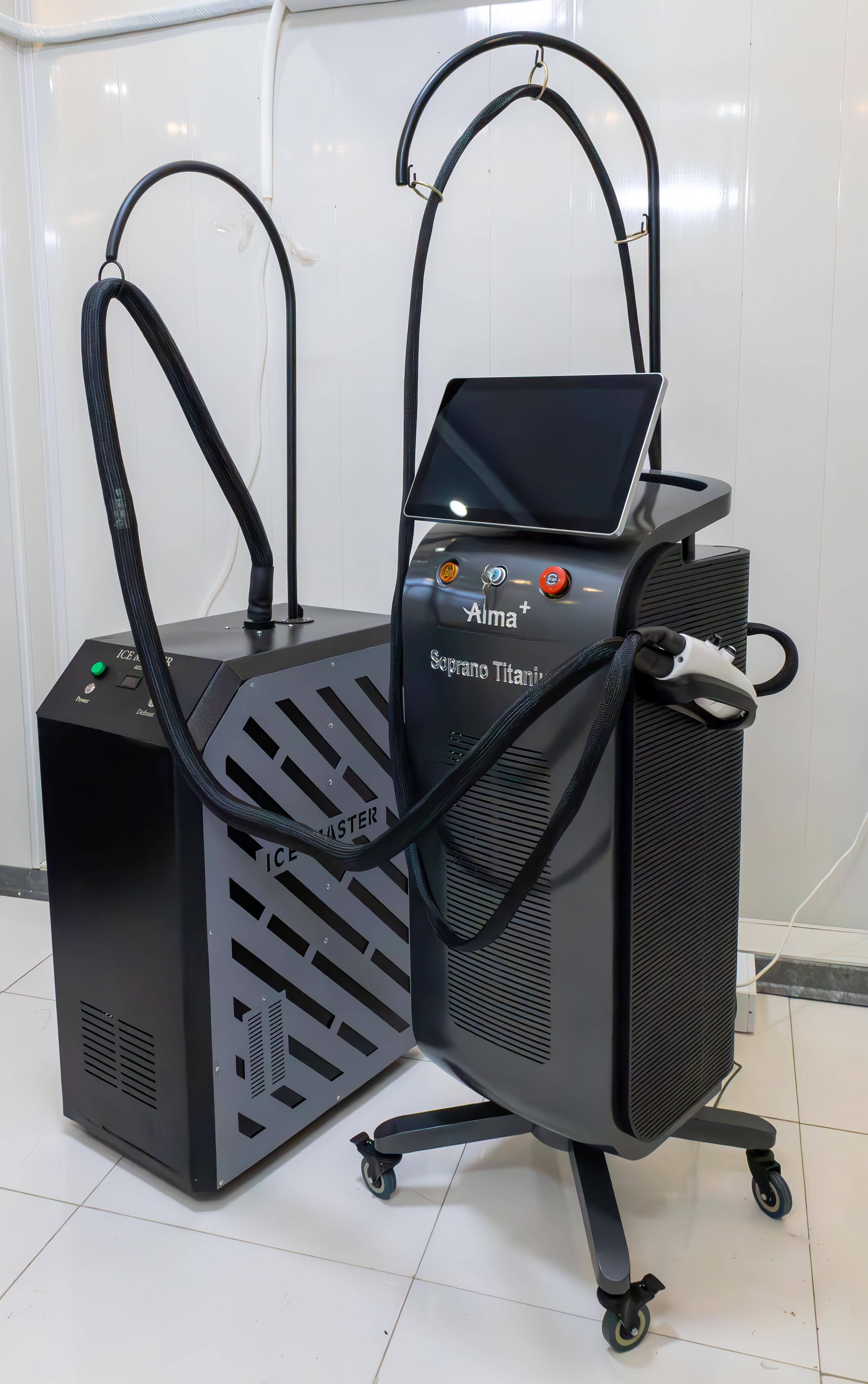 انتخاب بهترین دستگاه لیزر مو زائد شاتی: راهنمای خرید 2025